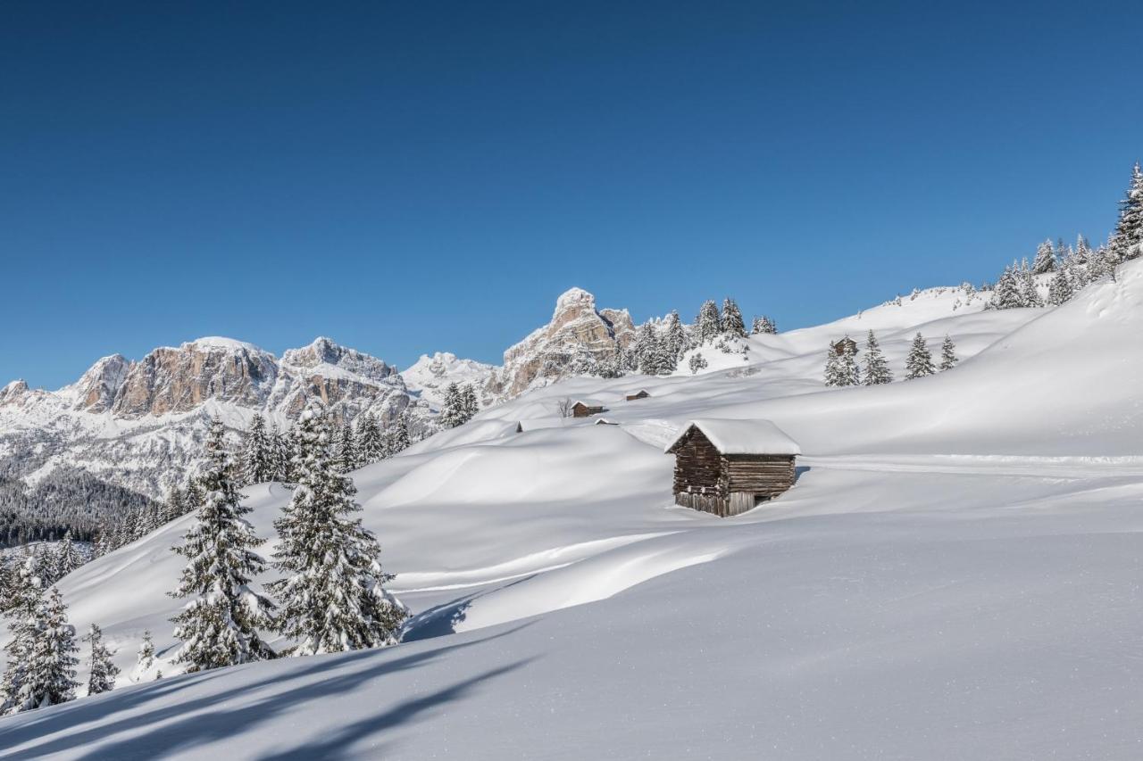 Hotel Dolomiti La Villa  Extérieur photo
