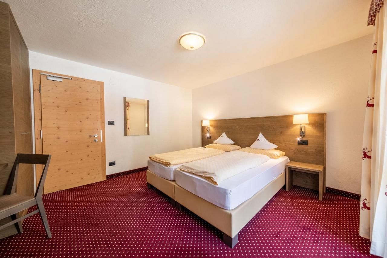 Hotel Dolomiti La Villa  Extérieur photo