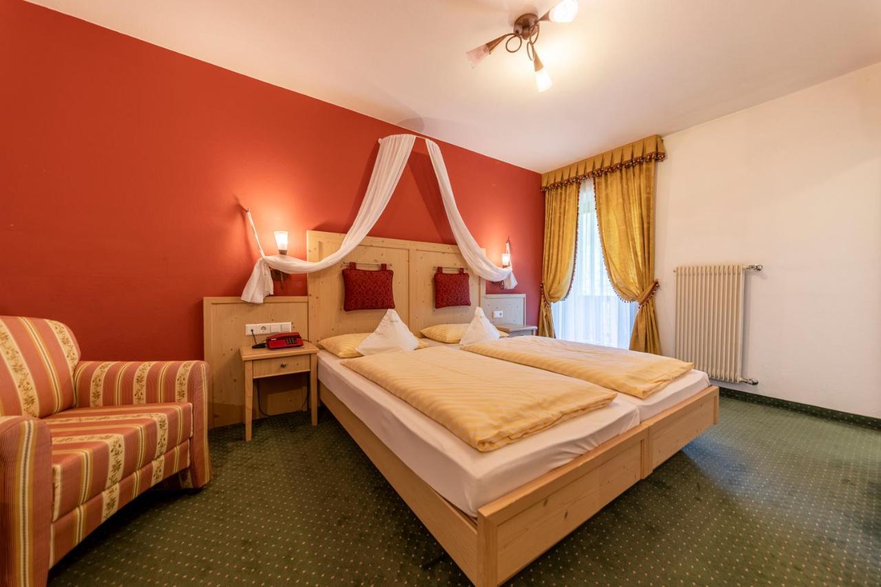 Hotel Dolomiti La Villa  Extérieur photo